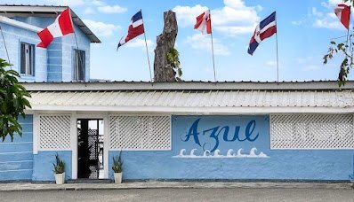 Azul Restaurant & Bar