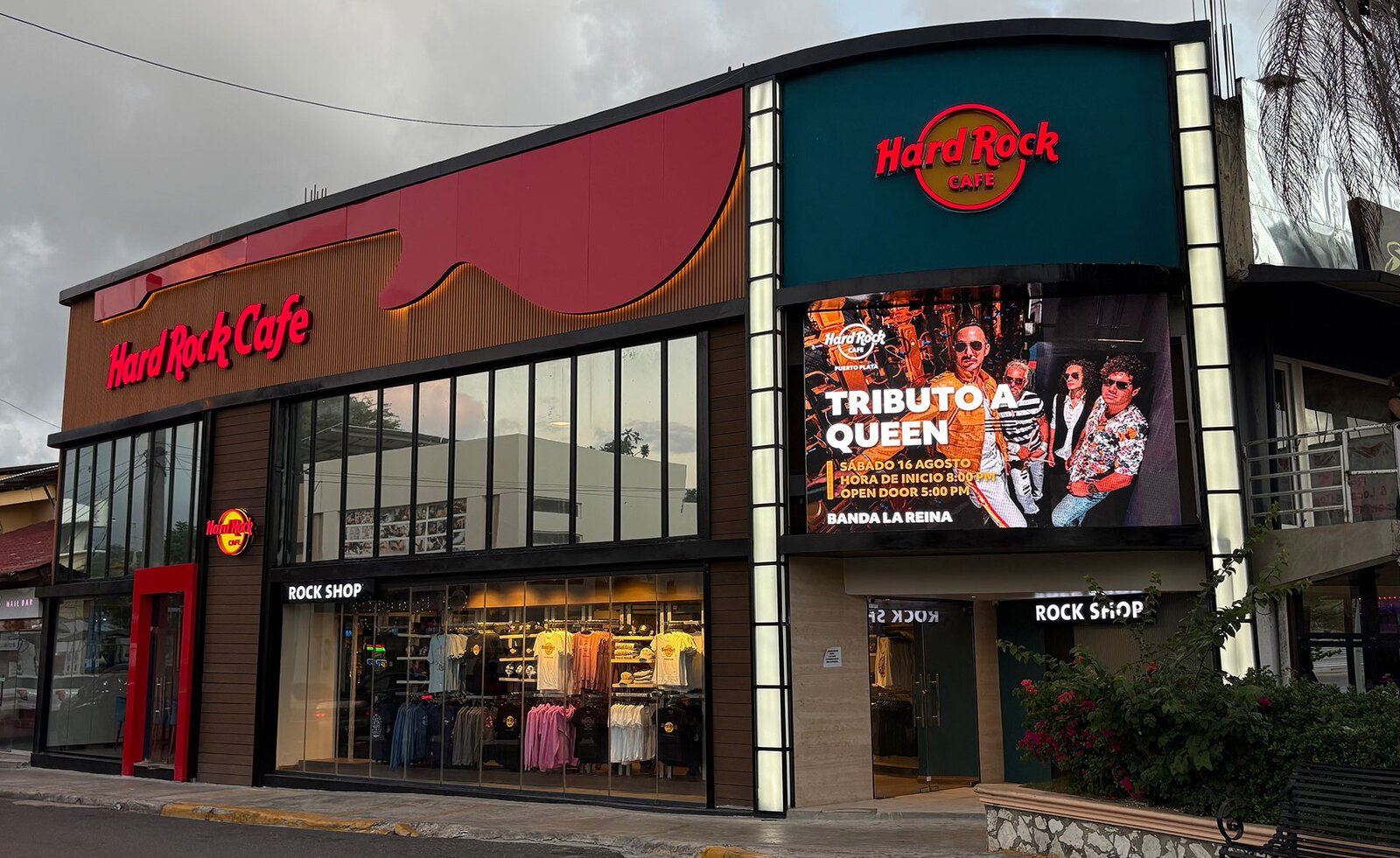 Hard Rock Cafe – 001